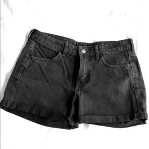 H&M regular waist black jean shorts size 6